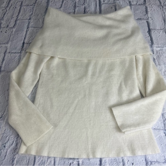 Alex Marie cream Cowl Neck Knit Sweater Rabbit Hair Nylon size large - Picture 2 of 9